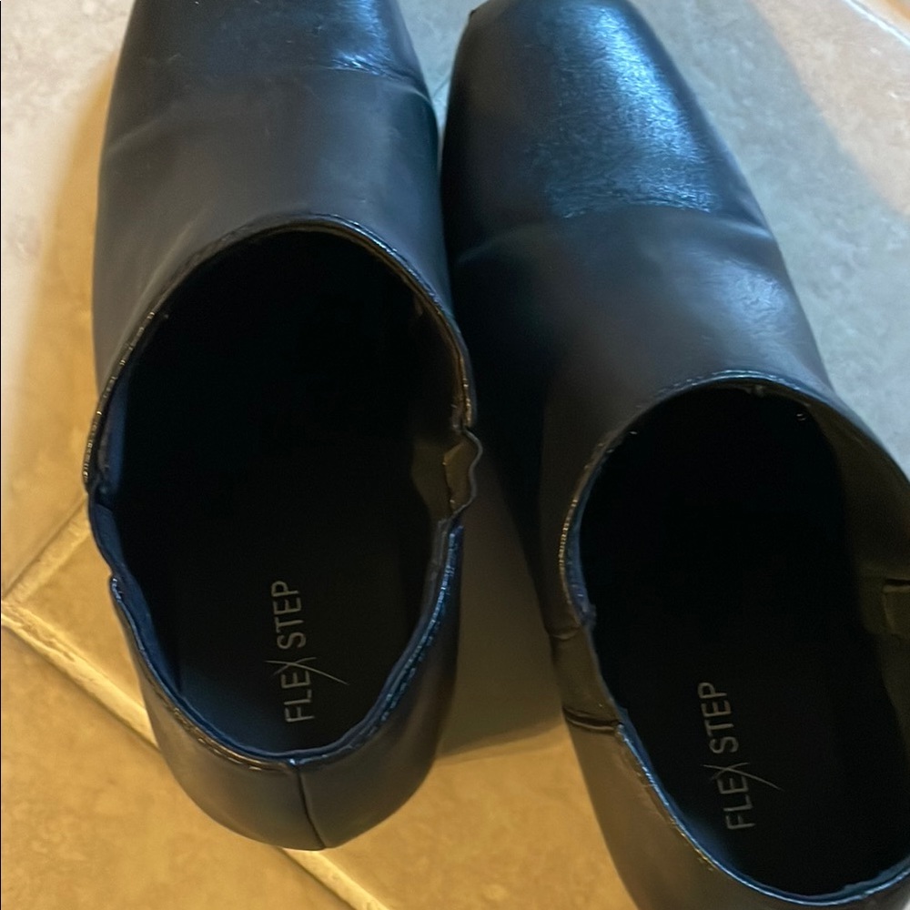 Flex Step Black Ankle Boots